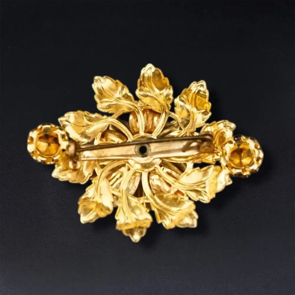Vintage Floral Rhinestone Brooch & Earrings‎ Set Gold Tone Red Black Austria